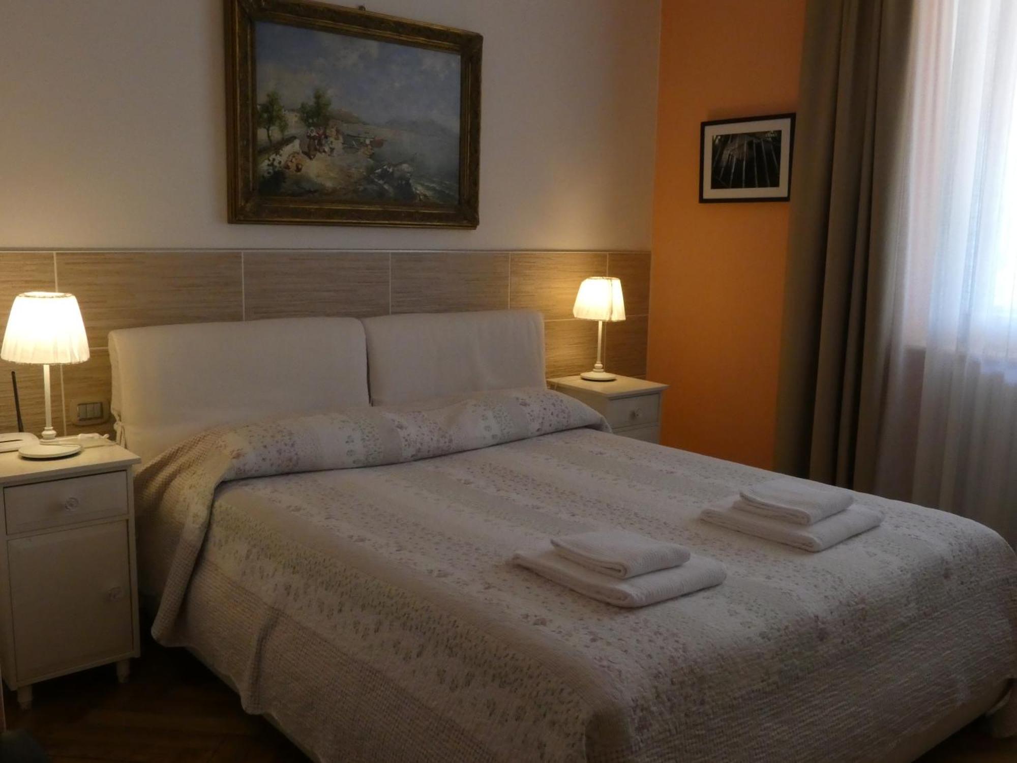 Villa Varenna Eksteriør billede